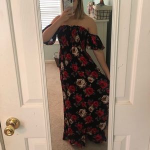 Maxi floral dress